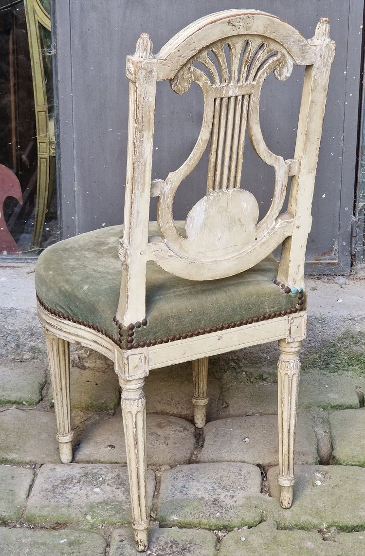 Chaise lyre Louis XVI 18ème style Georges Jacob (1739–1814) bois laqué patiné