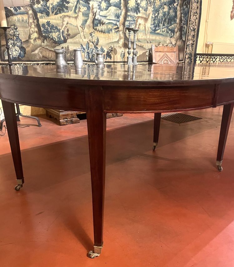 Table de salle à manger extensible d'époque directoire en acajou à bandeau de 4m