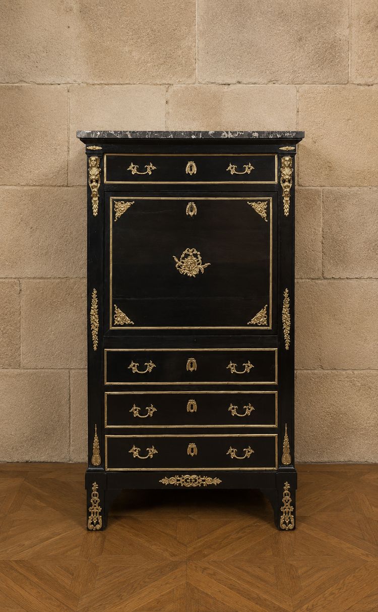 Secrétaire à abattant en bois laqué noir et bronzes dorés – Style Boulle, milieu XIXe siècle