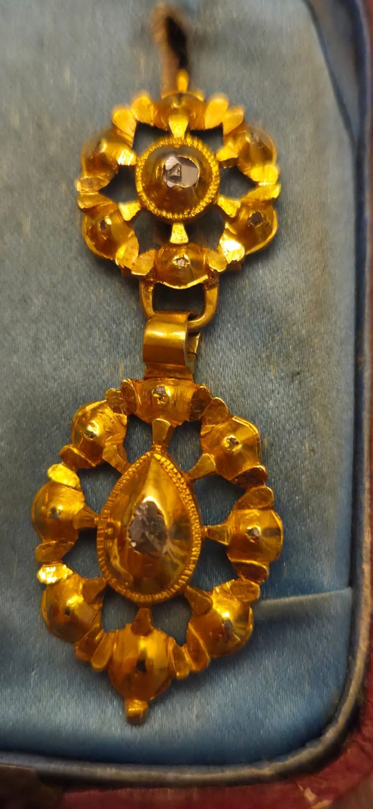 Antike Charros Ohrringe 19. Jahrhundert Salamanca 18KT Gelbgold Diamanten