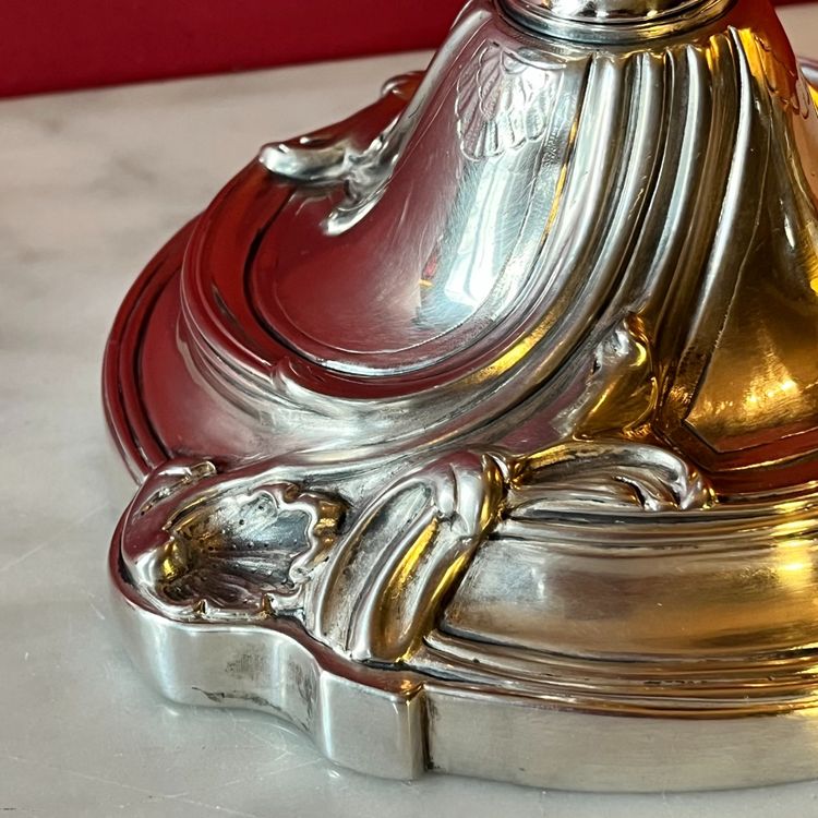 Paire de bougeoirs rocaille, époque Louis XV