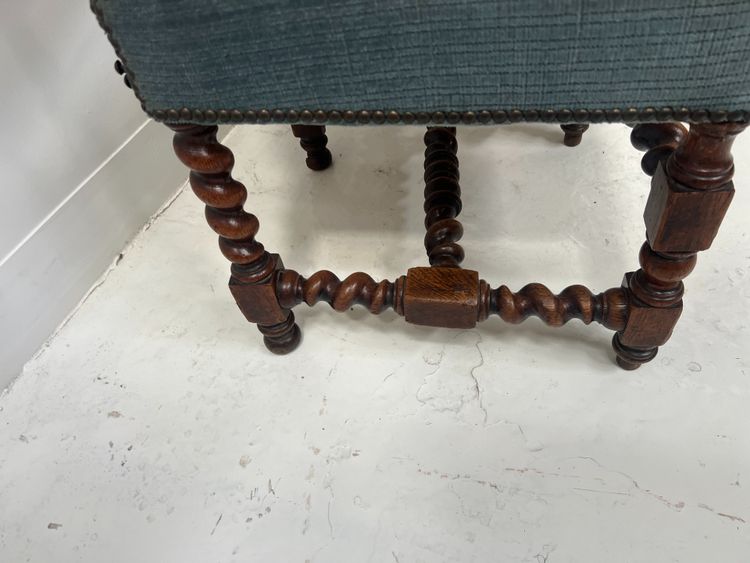 Pair of 19th-century Louis XIII-style oak chairs with twisted legs