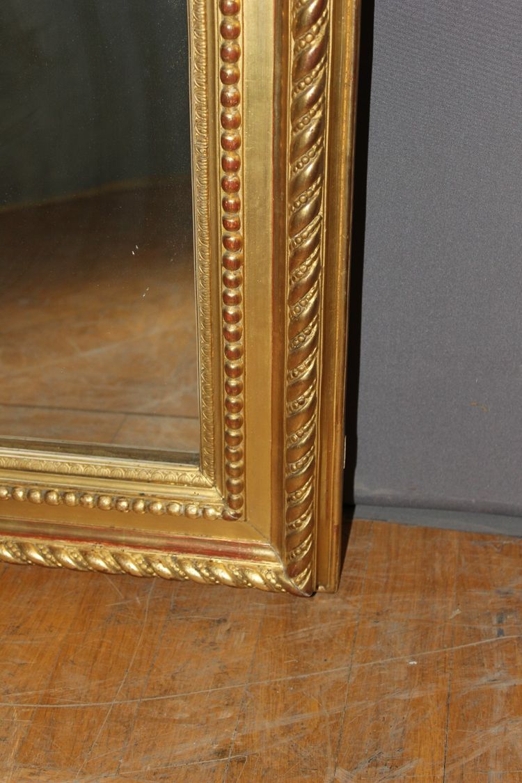19th-Century Louis XVI Mirror in Gilded Stucco