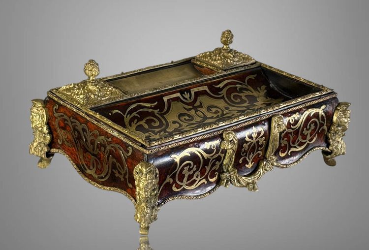 NAPOLEON III INKSTAND IN BOULLE MARQUETRY, DECORATED WITH BRONZE, AND ITS PEN HOLDER