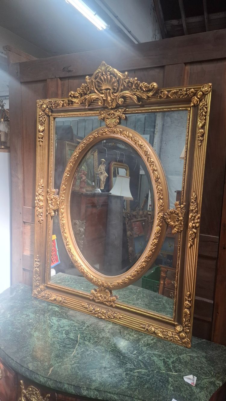 Miroir de style Louis xv