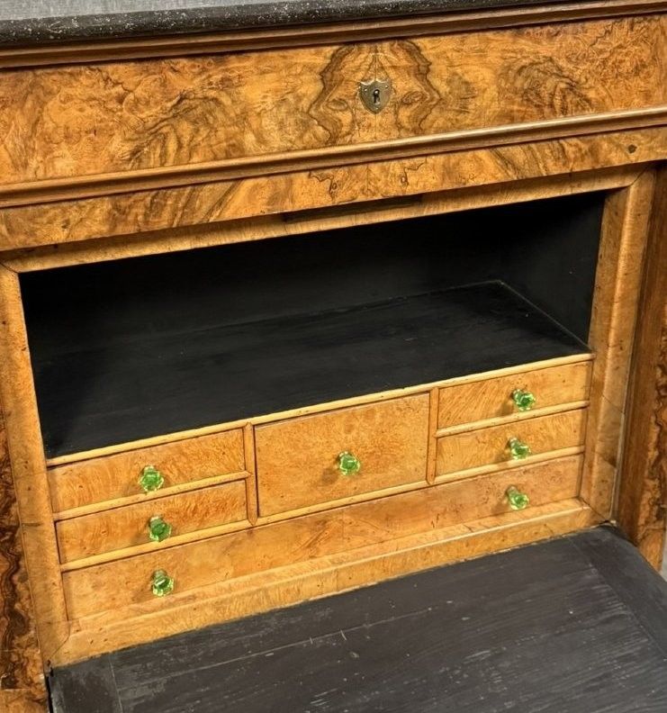 Walnut burl drop-leaf desk – Louis-Philippe period, 19th century