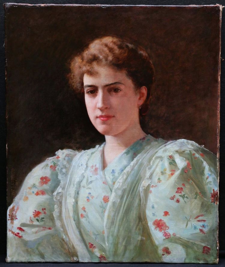 Auguste RAYNAUD, Portrait de jeune femme en robe vert pâle à motifs fleuris, tableau