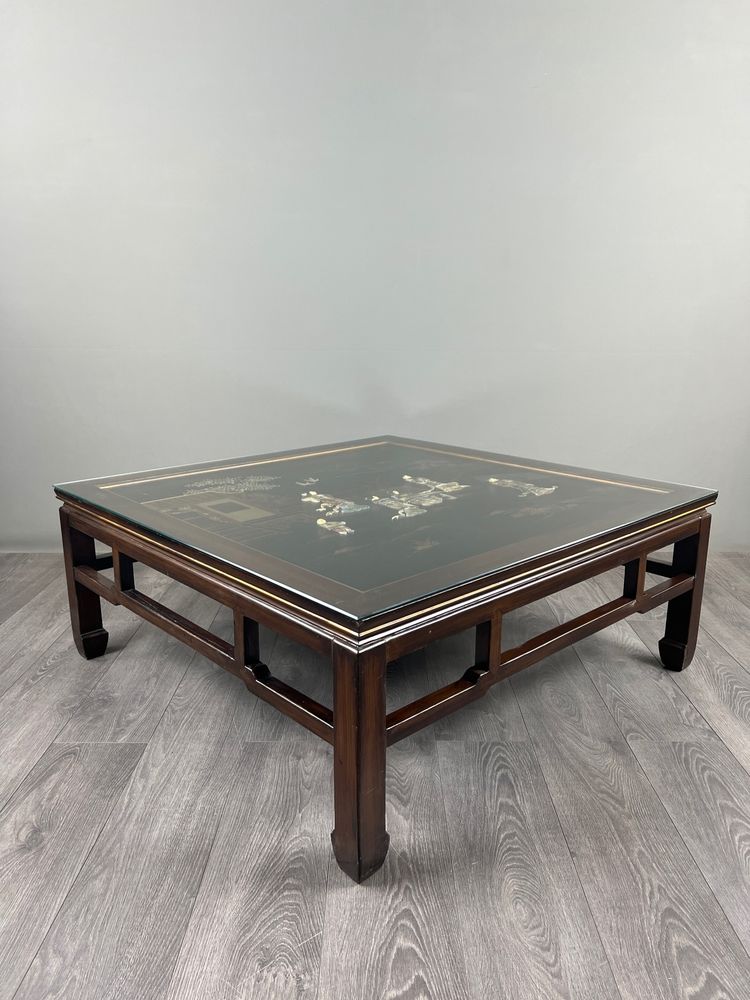 Chinoiserie-style Coffee Table Made Of Lacquered Wood With Mother-of-pearl Inlay, 20th Century