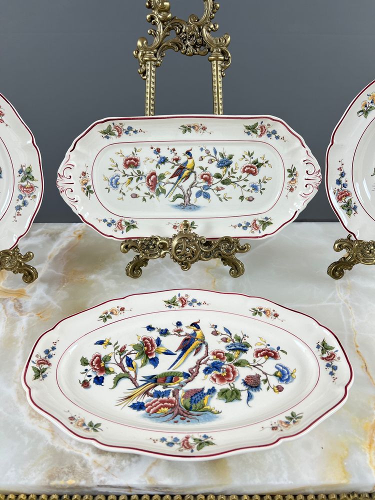 Important Villeroy & Boch “phoenix” Dinner Service, 61 Pieces, 20th Century