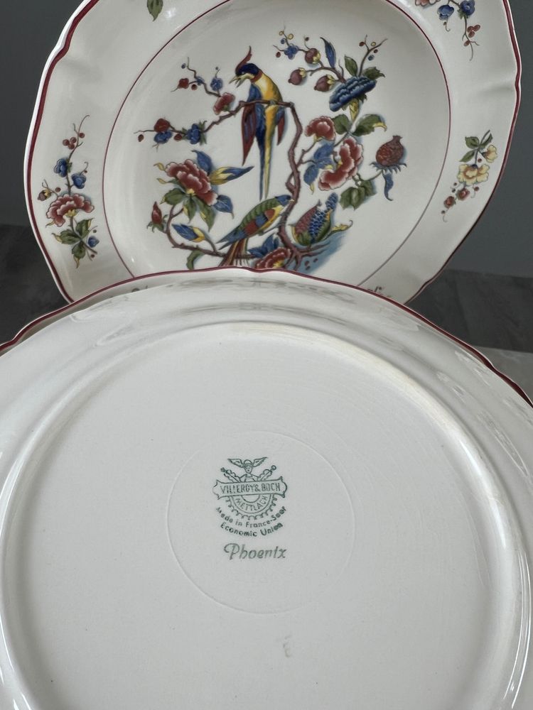 Important Villeroy & Boch “phoenix” Dinner Service, 61 Pieces, 20th Century