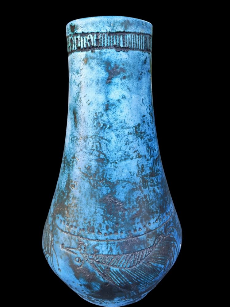 Vase  signe Jacques BLIN 1950-1960 , émail bleu mat nuance et tacheté
