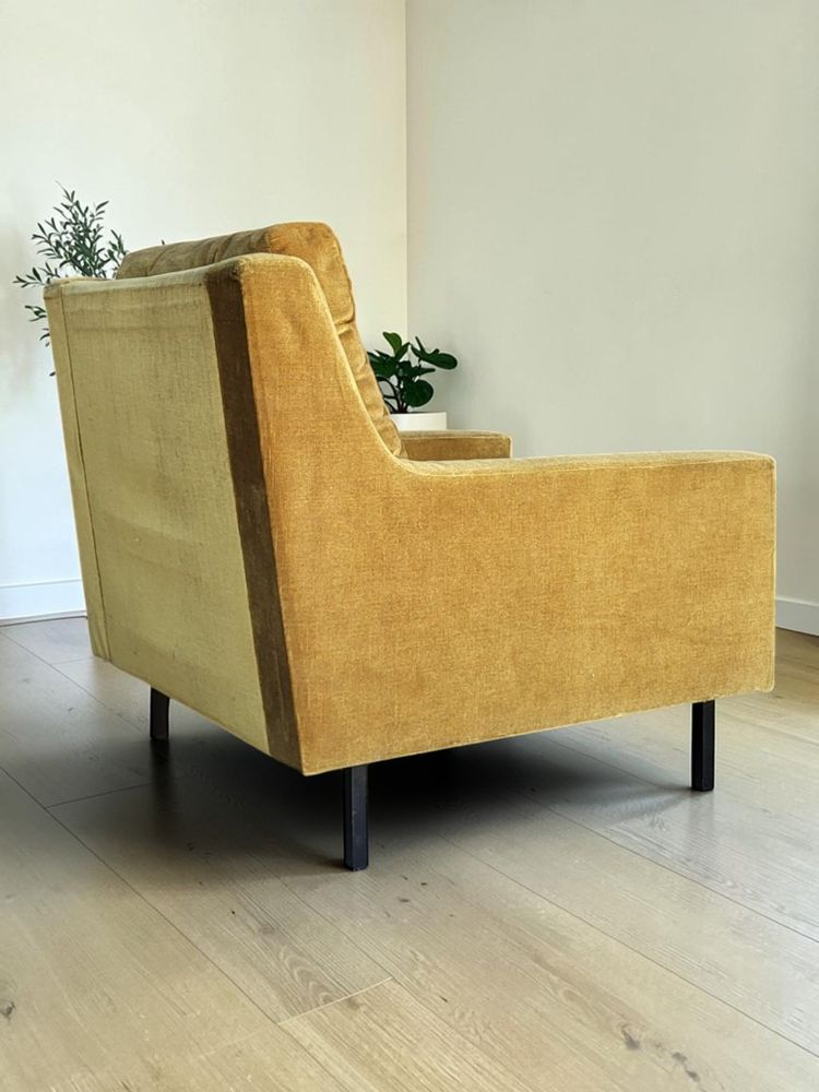 Paire de Fauteuils Design Italien 1970