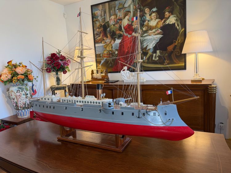 Maquette monumentale du cuirassé "FRIEDLAND" – Marine nationale – Pièce de musée – 151 cm