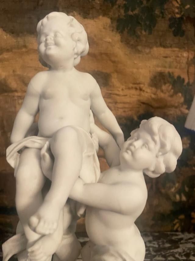 Large group of biscuit cherubs