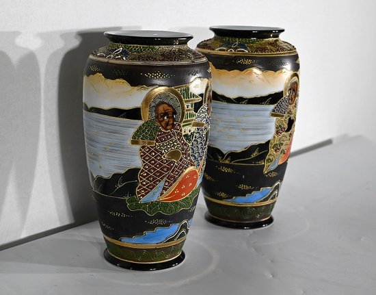 Pair of Satsuma Vases in Japanese Porcelain - Early XXth
