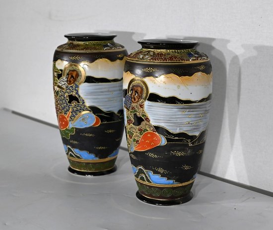 Pair of Satsuma Vases in Japanese Porcelain - Early XXth