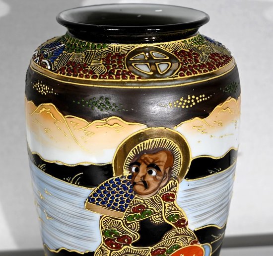 Pair of Satsuma Vases in Japanese Porcelain - Early XXth