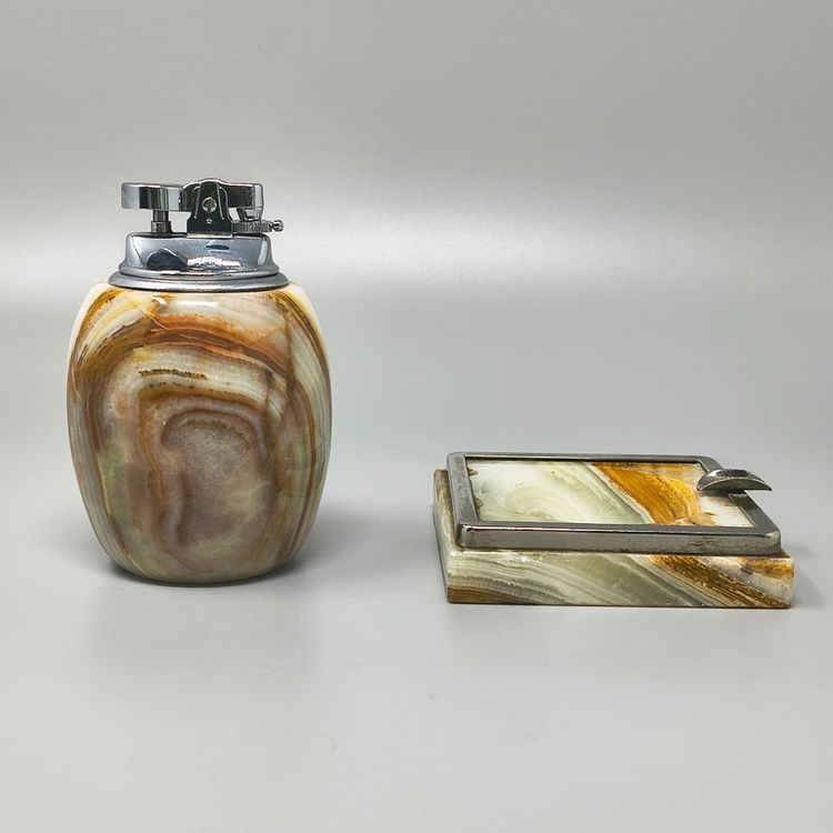 Set da fumo italiano in onice, stile Mid-Century Modern, anni '60, con accendino da tavolo e posacenere.