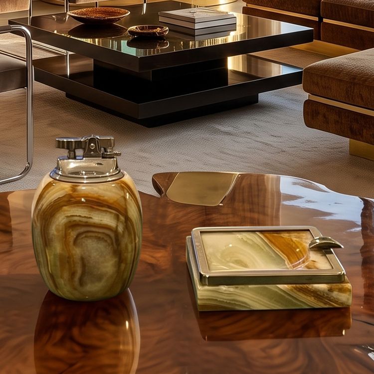 Set da fumo italiano in onice, stile Mid-Century Modern, anni '60, con accendino da tavolo e posacenere.