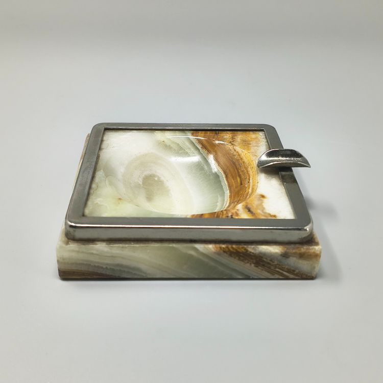 Set da fumo italiano in onice, stile Mid-Century Modern, anni '60, con accendino da tavolo e posacenere.