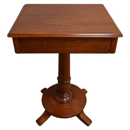 Mahogany Pedestal Table, England - Mid-19th Century