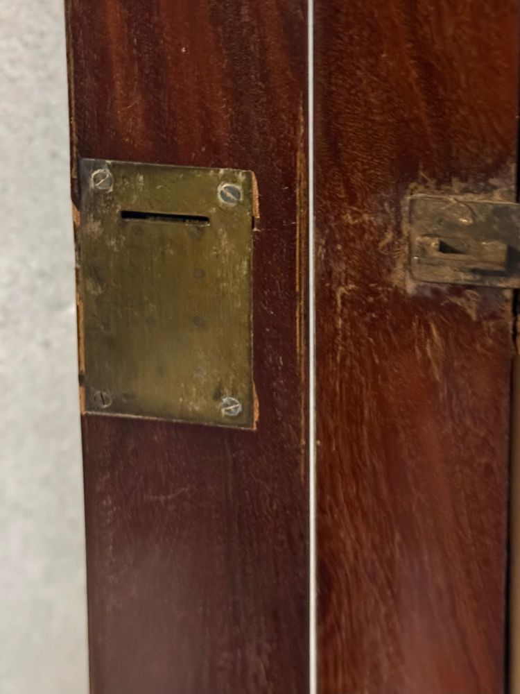 Karton mit 10 Fächern