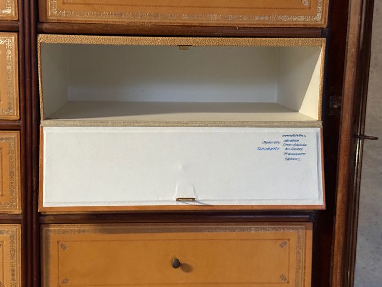 Vartonnier 20 Schubladen