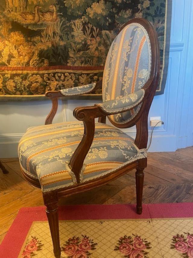 Grand dossier plat d'époque Louis XVI