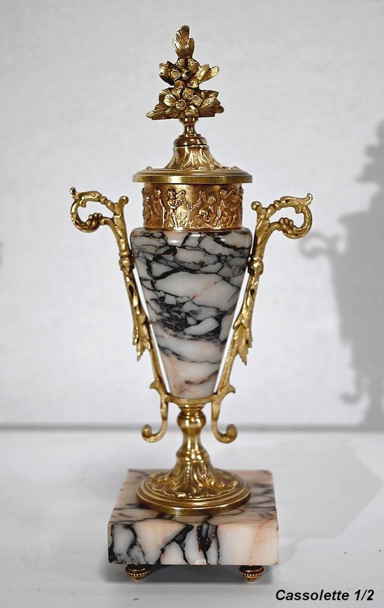 Pair of Marble and Bronze Cassolettes – 1920