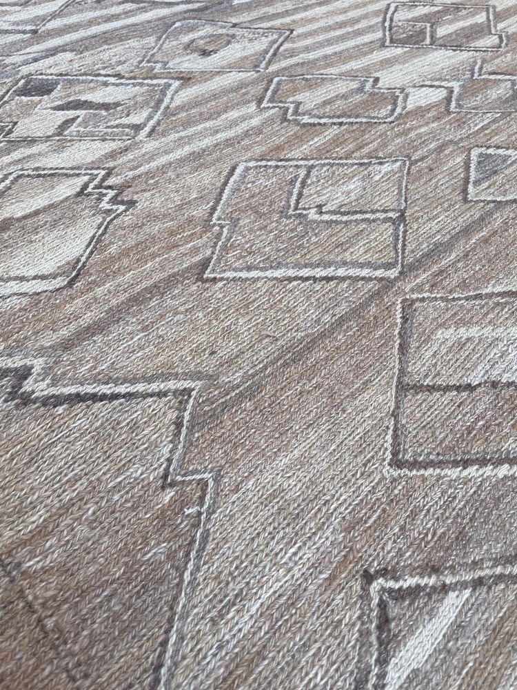 Carpet / Sumak. Iran. Mid-20th century. 180 x 135 cm
