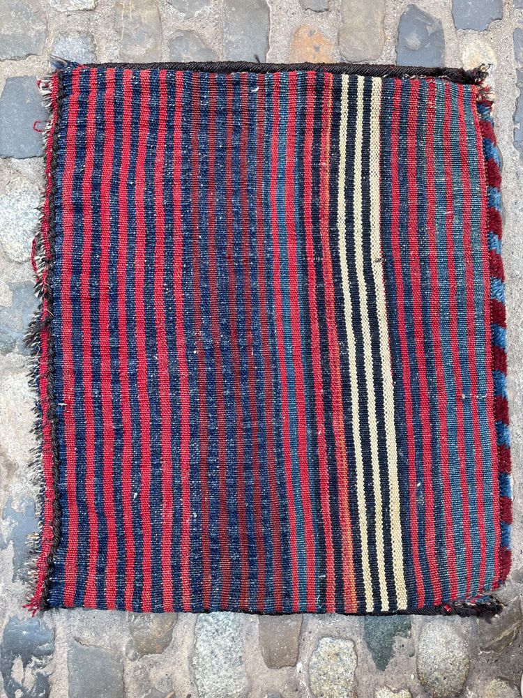 Khorjin (sacoche) Qashqai. Perse. Circa 1900. 60 x 53 cm