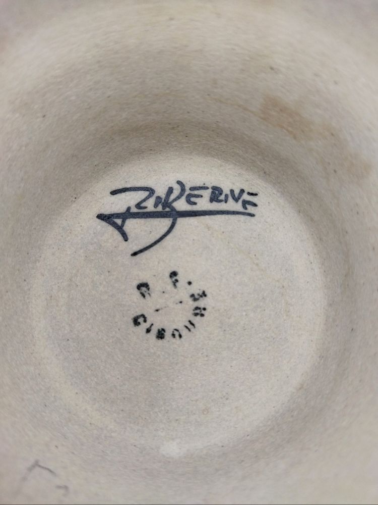 CIBOURE PAYS BASQUE Coupe sur Piédouche en Grès Joueurs de Chistera  COLLECTION
