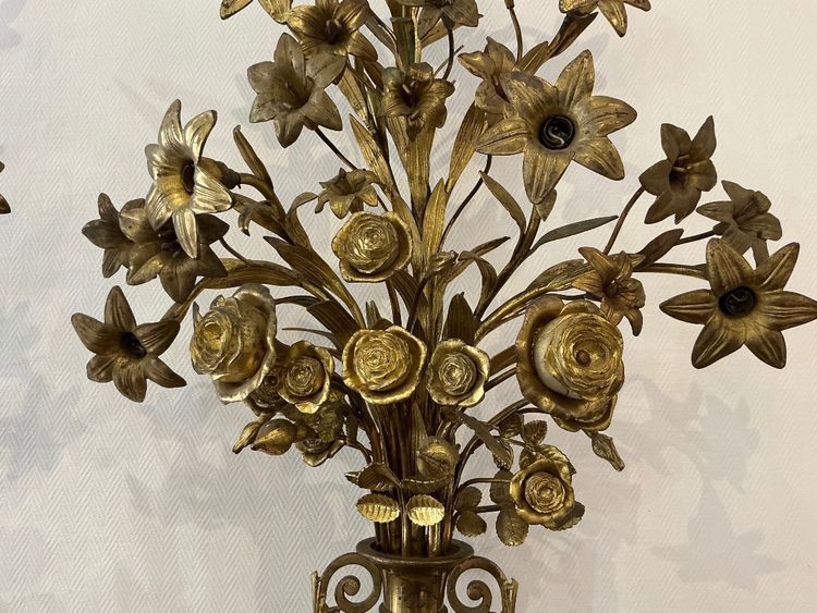Pair of electrified brass flower bouquets from the 19th century