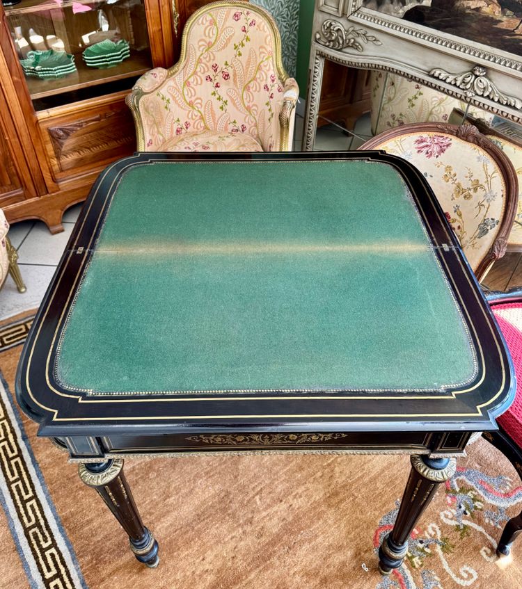 Table a jeux Napoléon III