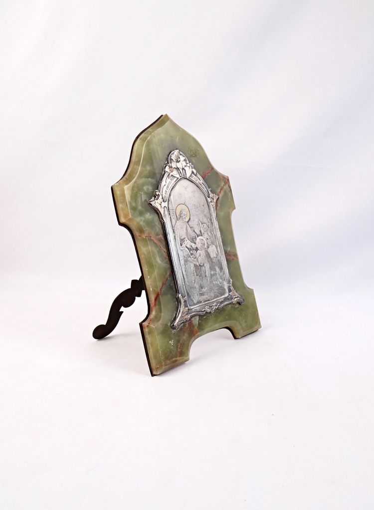 Kommunion-Erinnerungsplakette im Jugendstil aus grünem, gemasertem Onyx und Bronze, Anfang des 20. Jahrhunderts