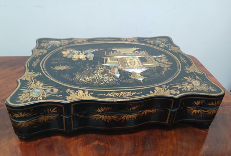 Papier-mâché token box.