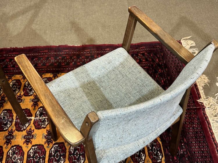 Paire de fauteuils anglais en teck des années 1970