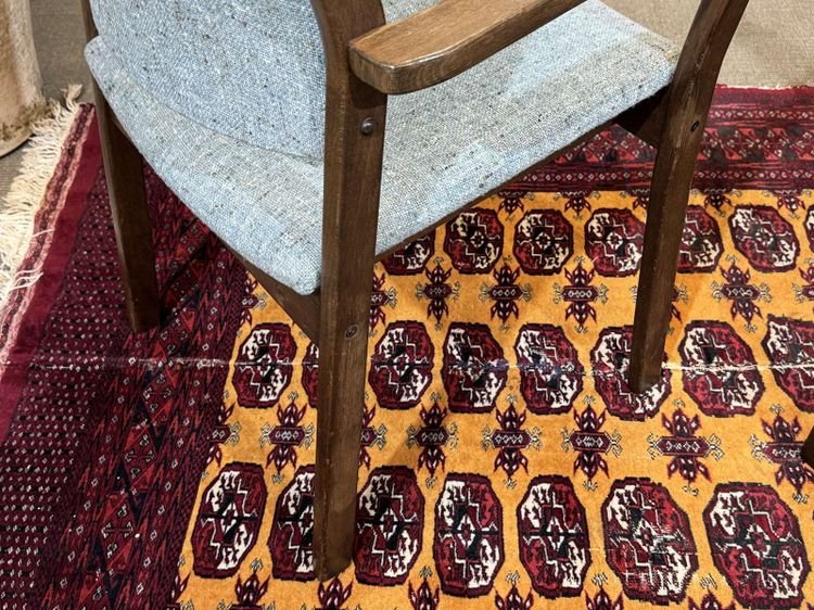 Paire de fauteuils anglais en teck des années 1970