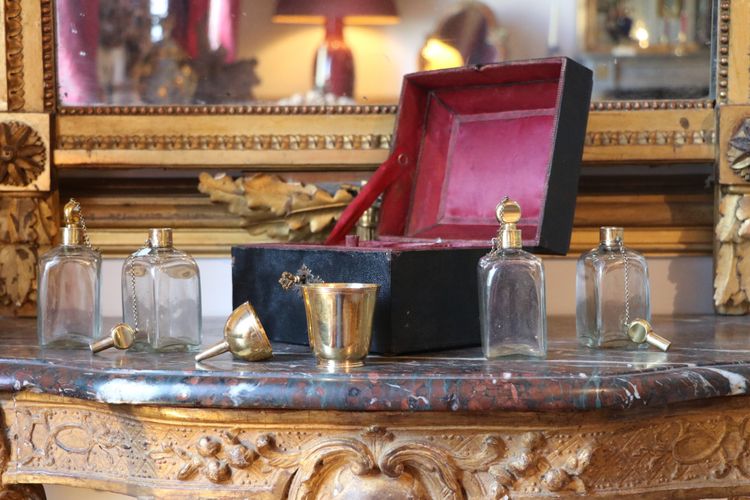 Coffret à parfum d’époque Louis XIV