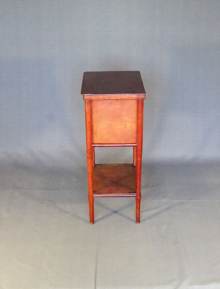 Bedside table, Fischel 1910, in original condition, no. Thonet
