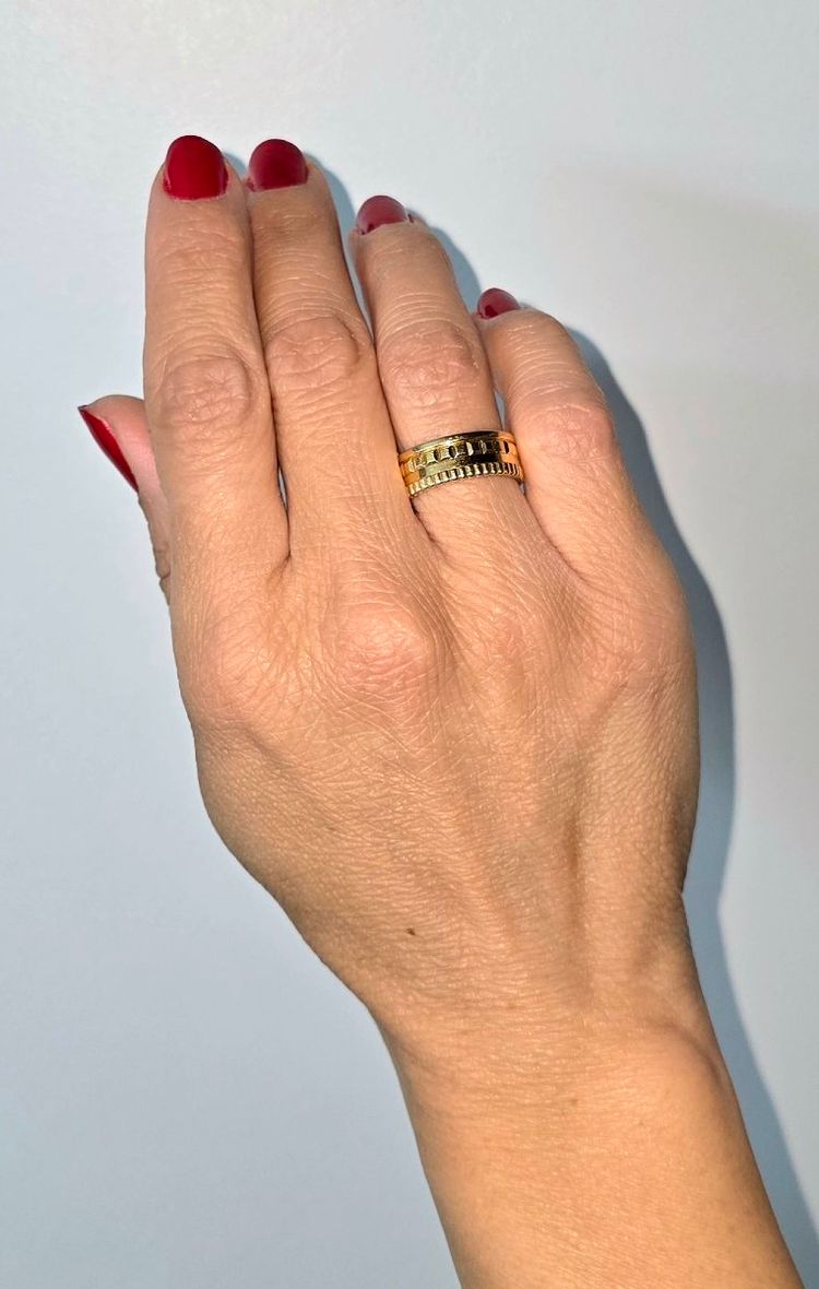 Bague Boucheron Quatre Tout Or Jaune Format Alliance