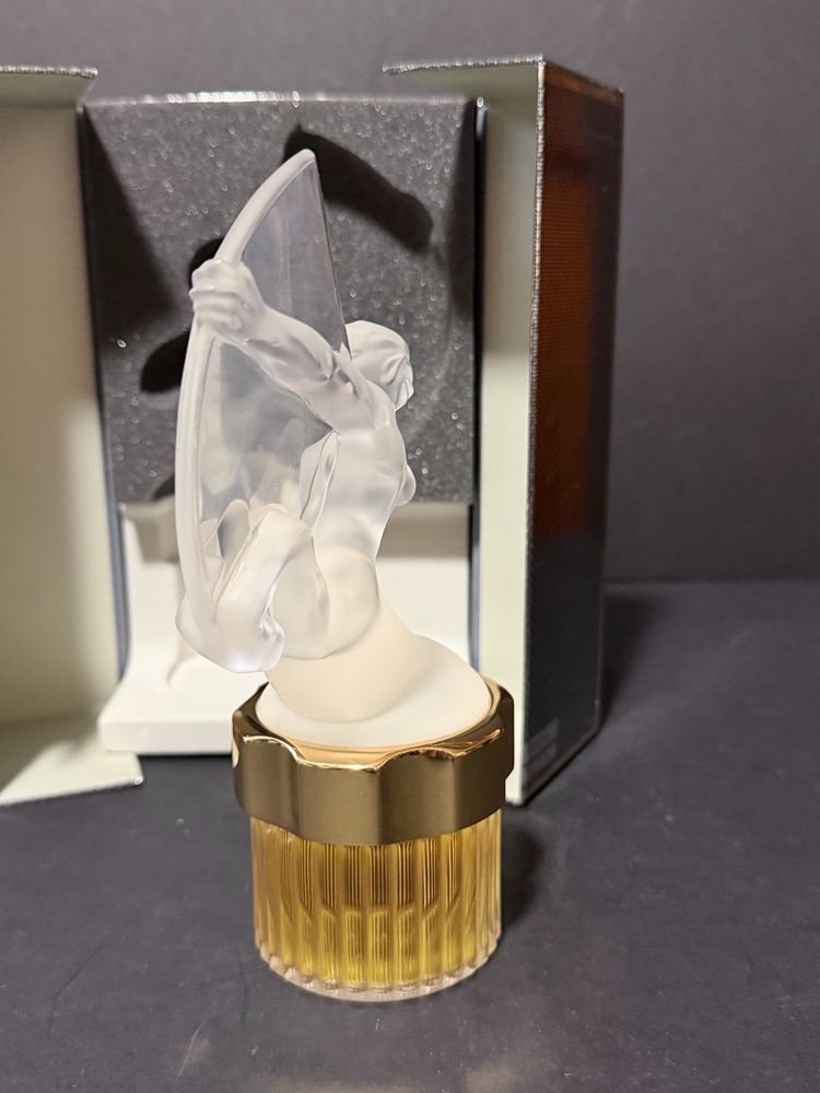 Lalique – Flacon de Collection « Mascotte Sagittaire » – Édition Limitée 1999 – Cristal – Complet