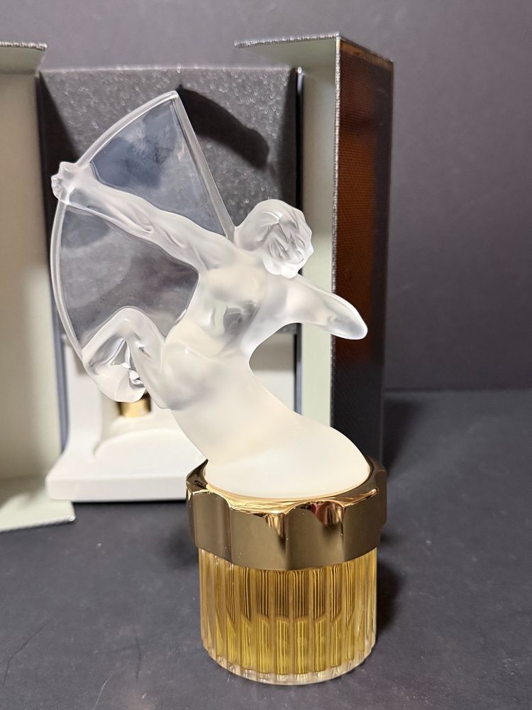 Lalique – Flacon de Collection « Mascotte Sagittaire » – Édition Limitée 1999 – Cristal – Complet