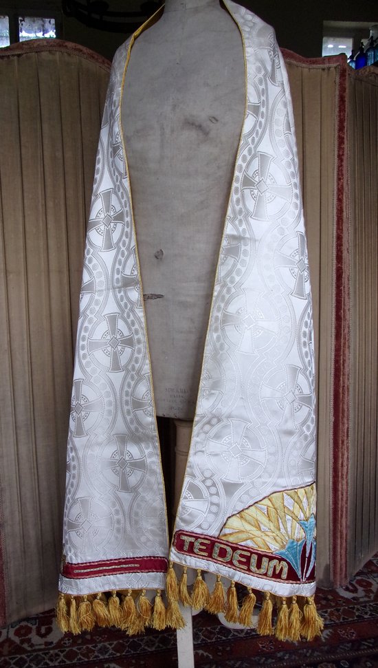 Old humeral veil, 1st half of the 20th century