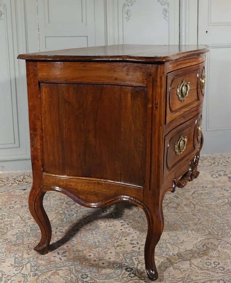 Commode sauteuse provençale d'époque Louis XVI