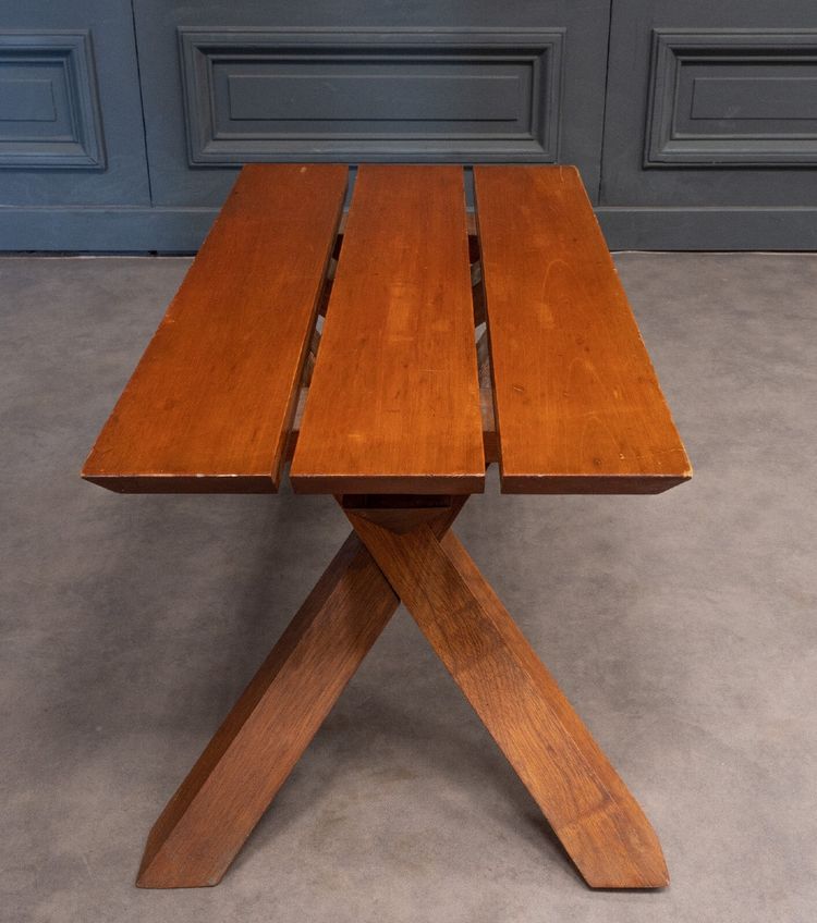 Table basse à lattes 1970 dans le goût de Pierre Chapo