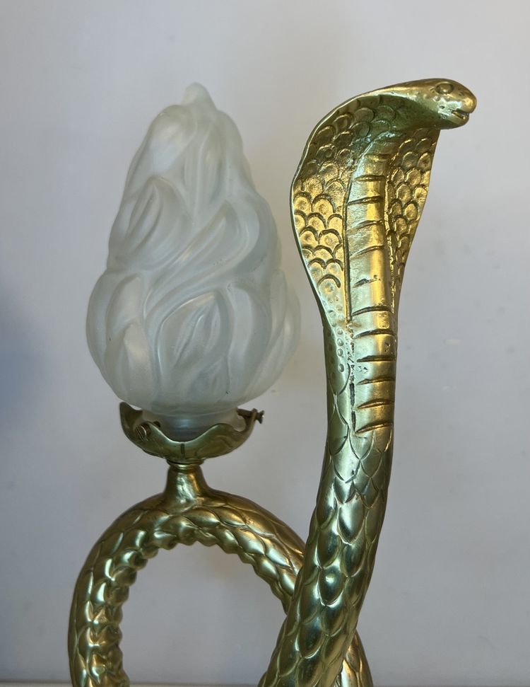 Bronze cobra snake lamp