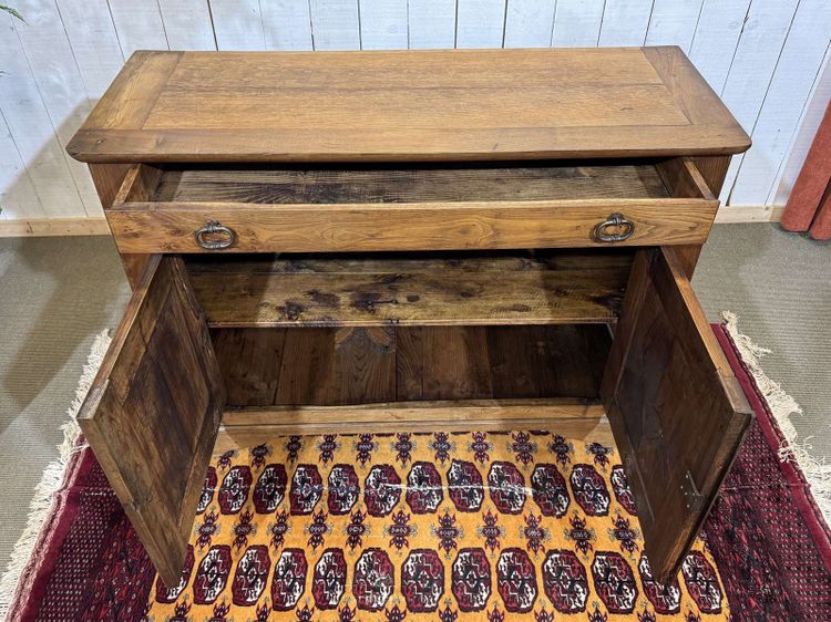 Early 20th century chestnut sideboard
