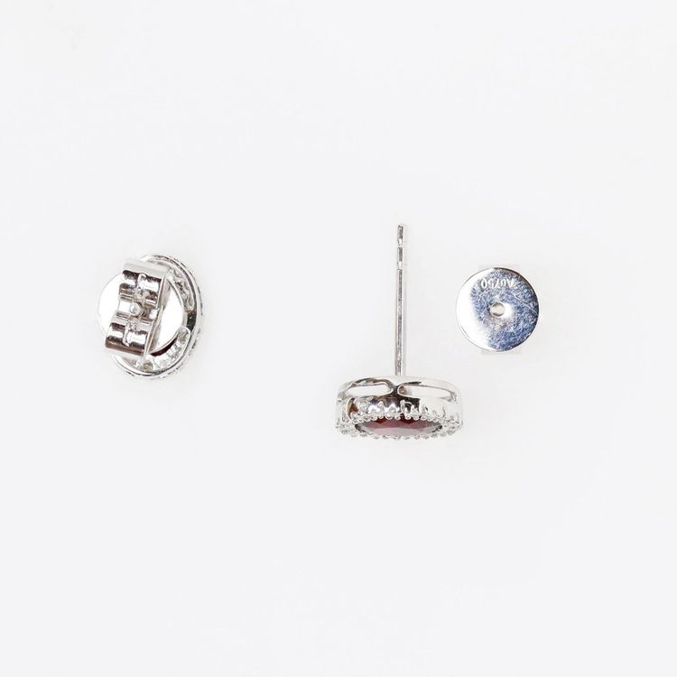 Boucles d’oreilles ovales rubis et diamants