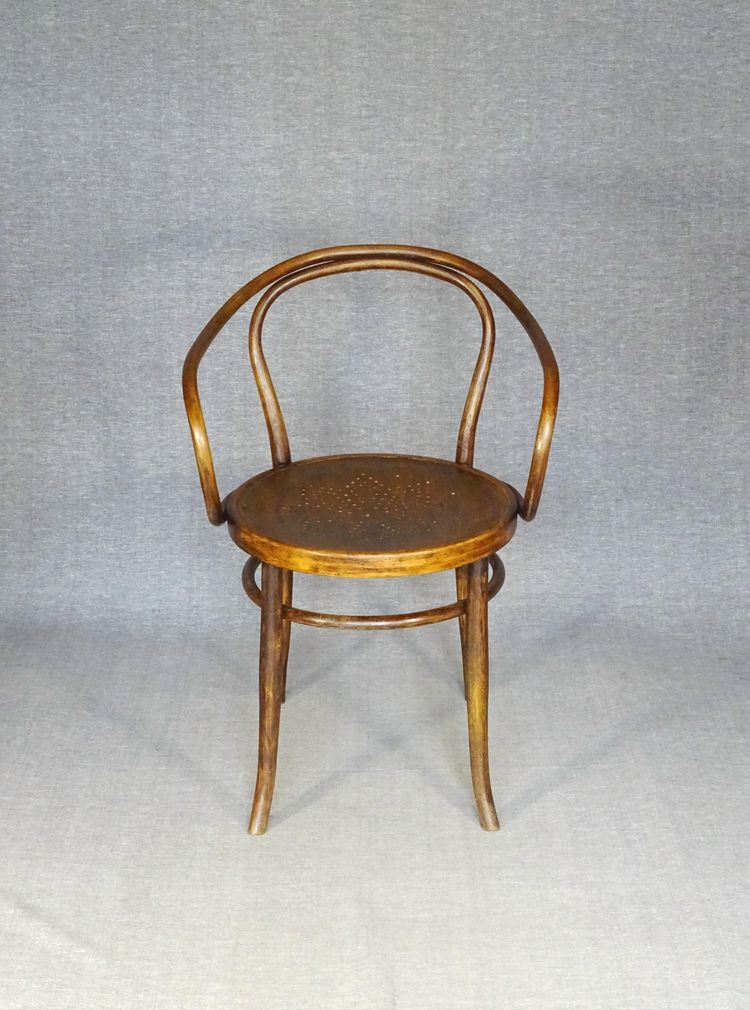 Fauteil de bureau B9 dit Le Corbusier, 1910 Jacob et Joseph KOHN, no Thonet